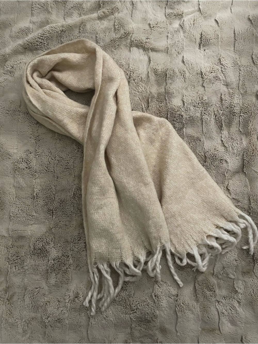 Chunky Beige Scarf